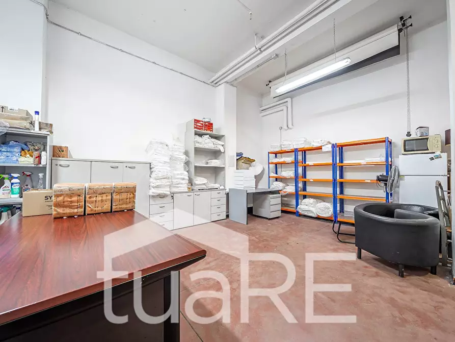 Immagine 24 di Magazzino in vendita  in Via Ludovico Micara a Roma