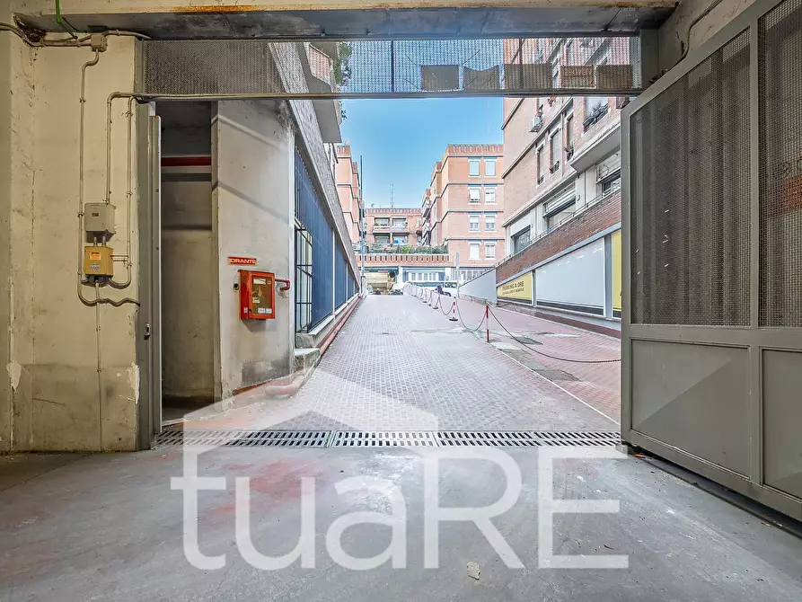 Immagine 20 di Box auto in vendita  in Via Ludovico Micara a Roma