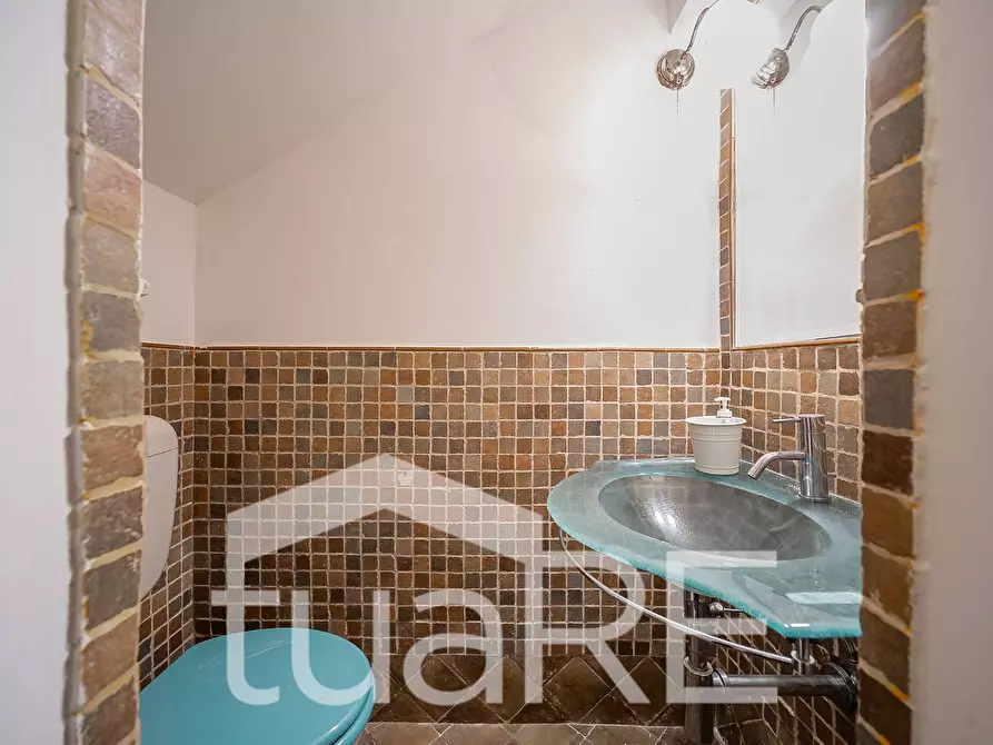 Immagine 8 di Attico in vendita  in Via Guido Guinizelli a Roma