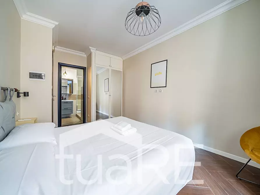 Immagine 5 di Appartamento in vendita  in Largo Di Torre Argentina a Roma