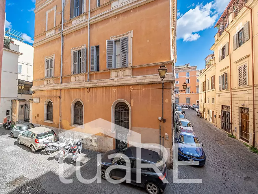 Immagine 12 di Appartamento in vendita  in Largo Di Torre Argentina a Roma