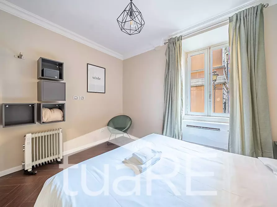 Immagine 24 di Appartamento in vendita  in Largo Di Torre Argentina a Roma