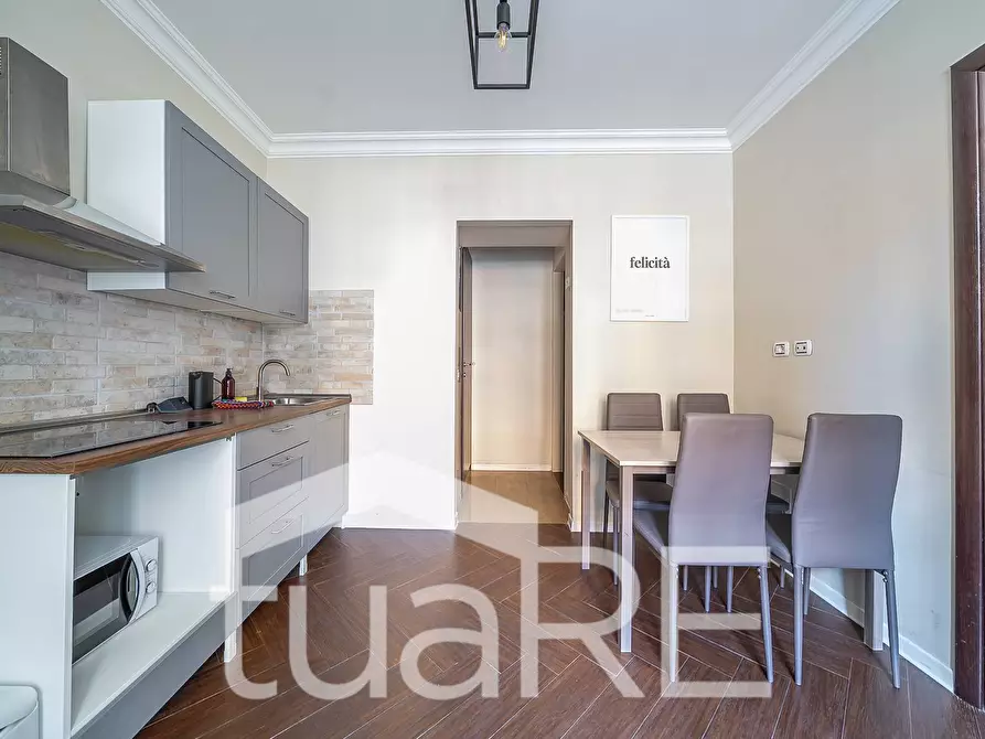 Immagine 27 di Appartamento in vendita  in Largo Di Torre Argentina a Roma