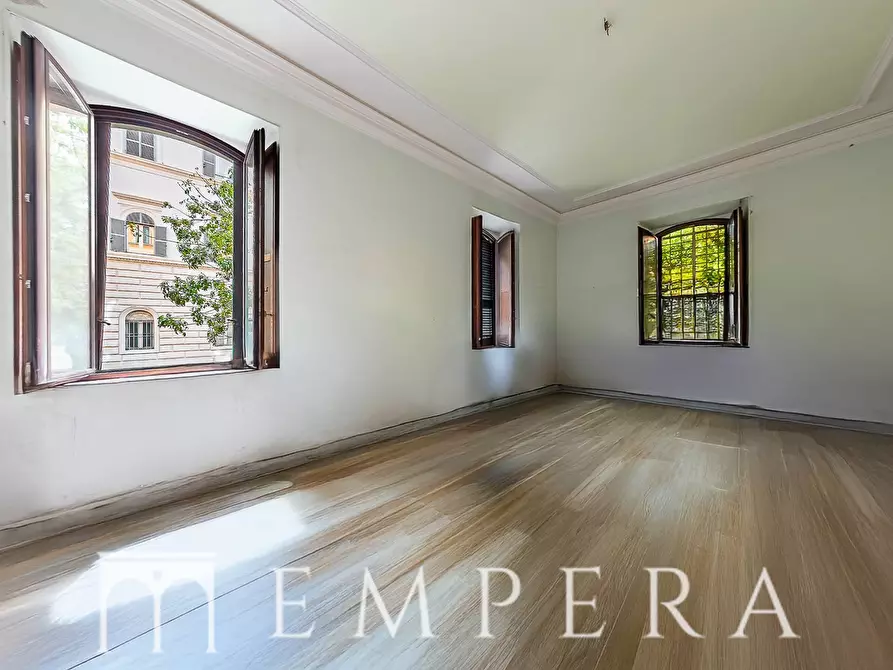 Immagine 7 di Appartamento in vendita  in Via Degli Scipioni a Roma