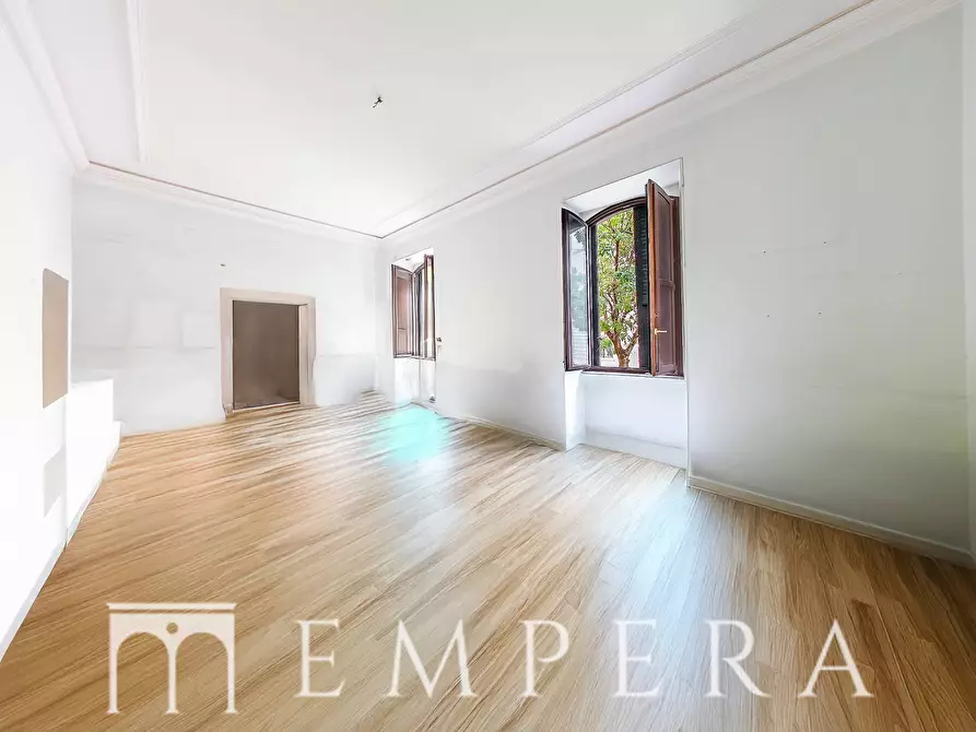 Immagine 9 di Appartamento in vendita  in Via Degli Scipioni a Roma