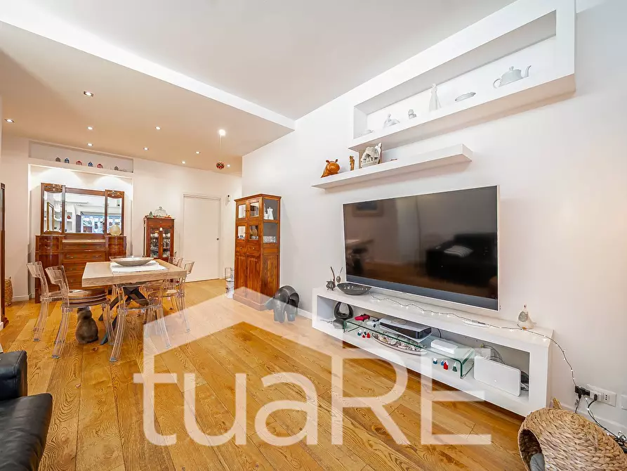 Immagine 3 di Appartamento in vendita  in Via Di Santa Maria Goretti a Roma