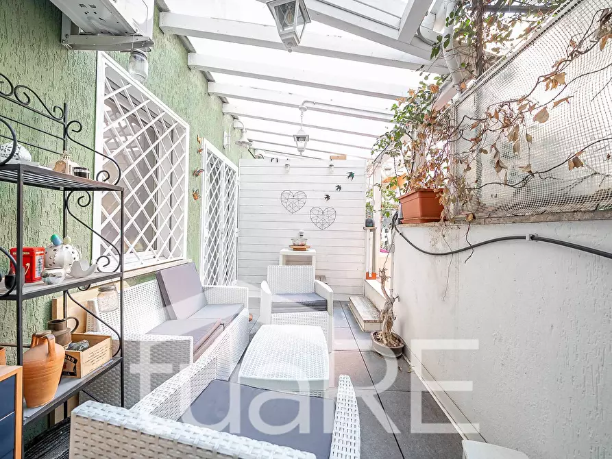 Immagine 8 di Appartamento in vendita  in Via Di Santa Maria Goretti a Roma