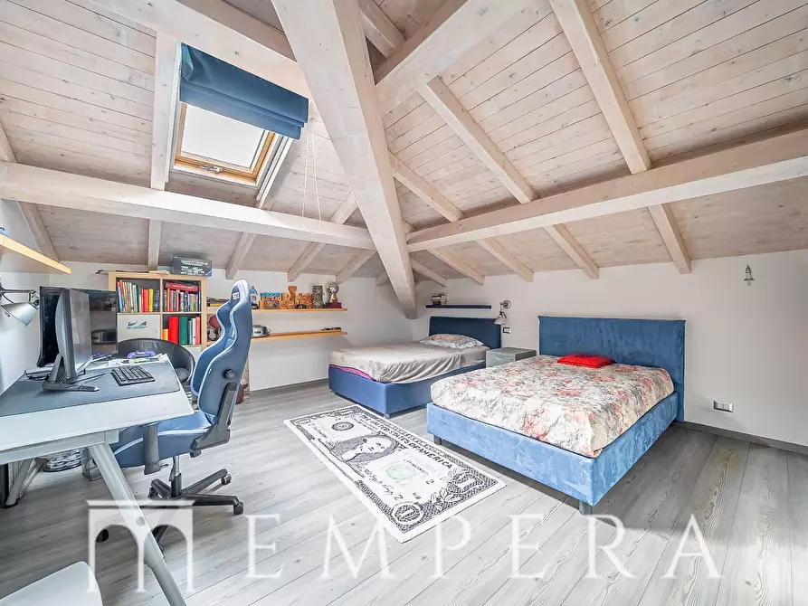 Immagine 22 di Villa in vendita  in Via Duchessa Di Galliera a Roma