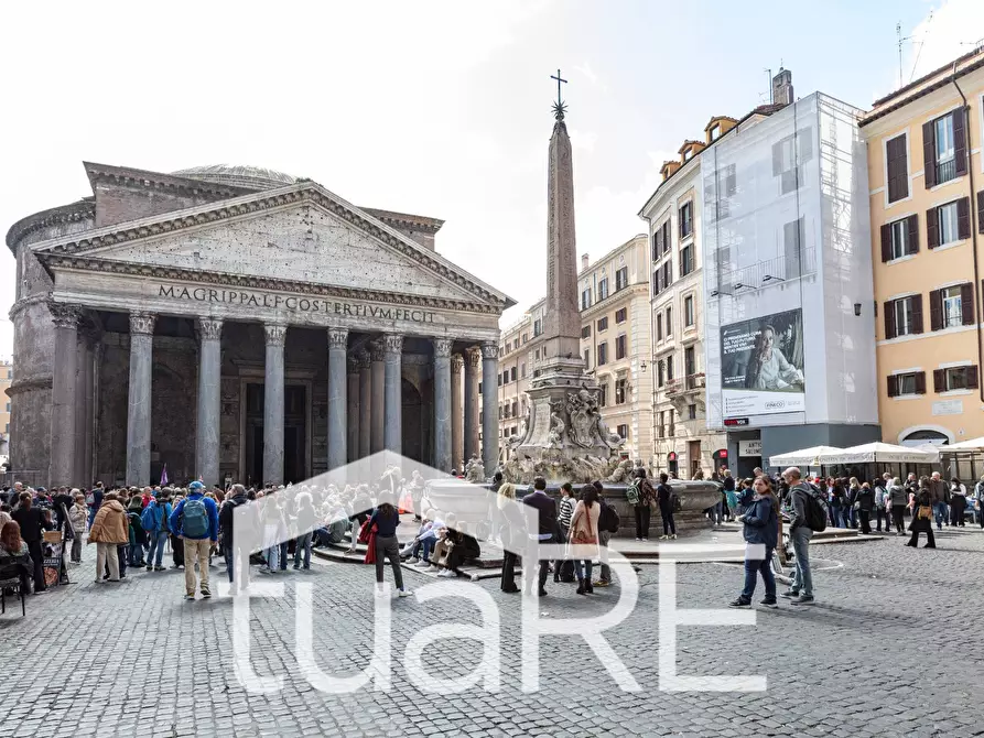 Immagine 6 di Attico in vendita  in Via Della Palombella a Roma