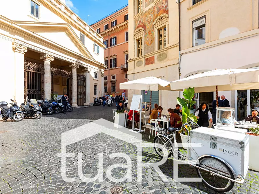 Immagine 7 di Attico in vendita  in Via Della Palombella a Roma
