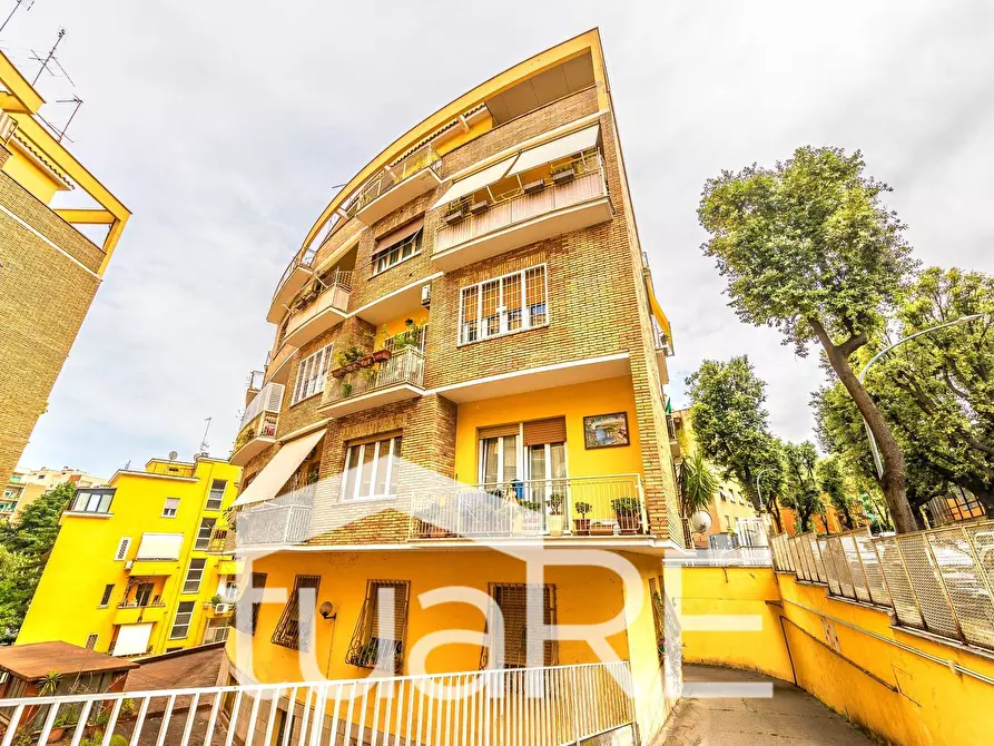 Immagine 27 di Appartamento in vendita  in Piazzale Delle Medaglie D'oro a Roma