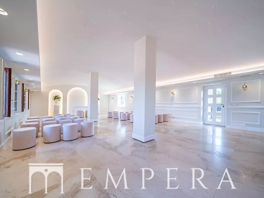 Immagine 11 di Villa in vendita  in Via Bosa a Fiumicino