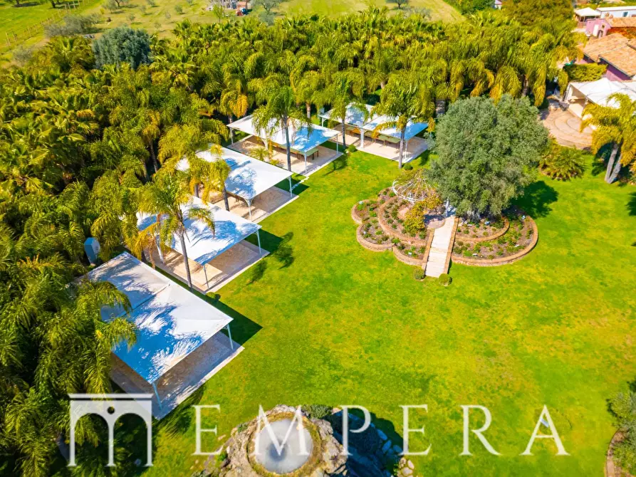 Immagine 38 di Villa in vendita  in Via Bosa a Fiumicino