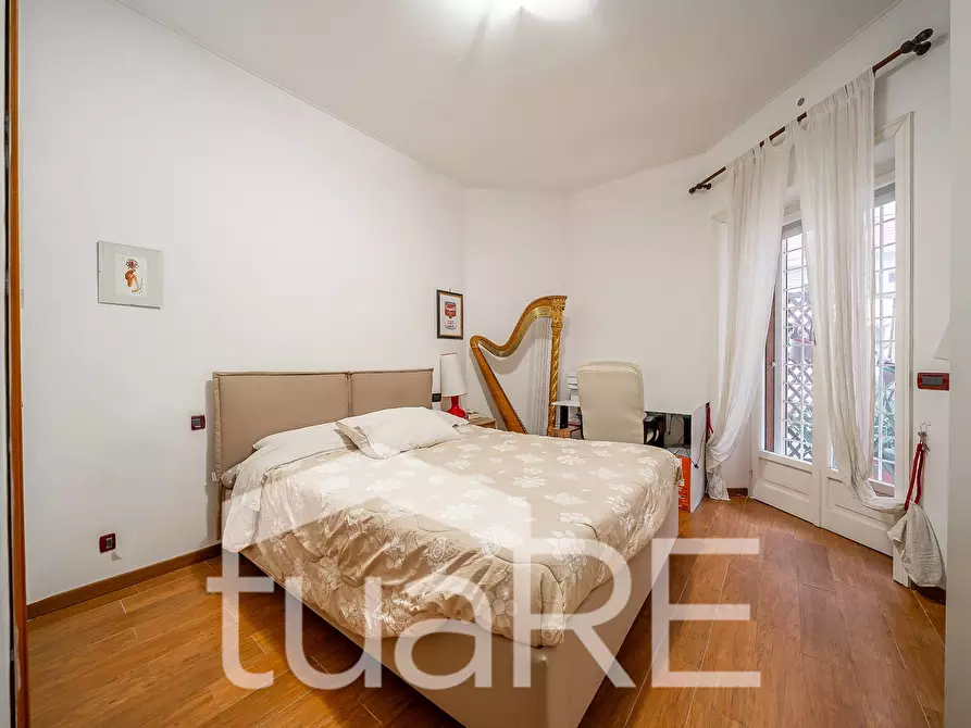 Immagine 10 di Appartamento in vendita  in Viale Di Trastevere a Roma