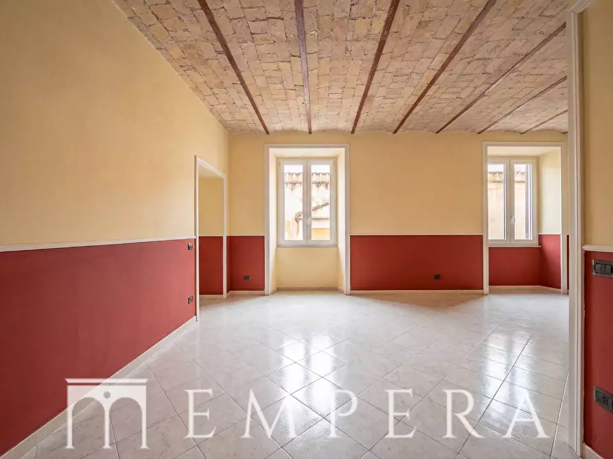 Immagine 10 di Attico in vendita  in Via Urbana a Roma