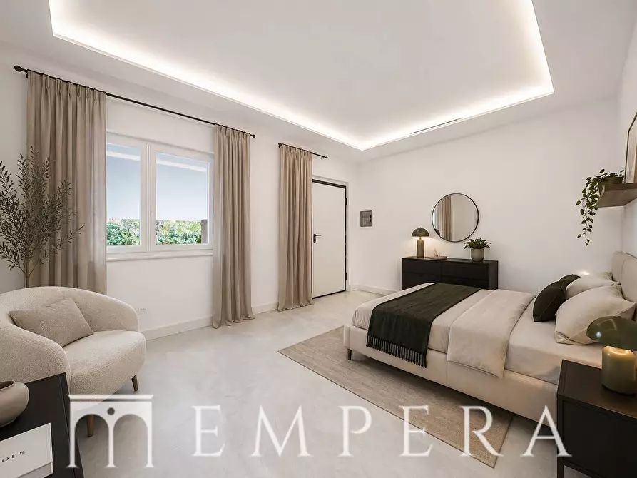 Immagine 11 di Palazzo in vendita  in via ardeatina a Roma