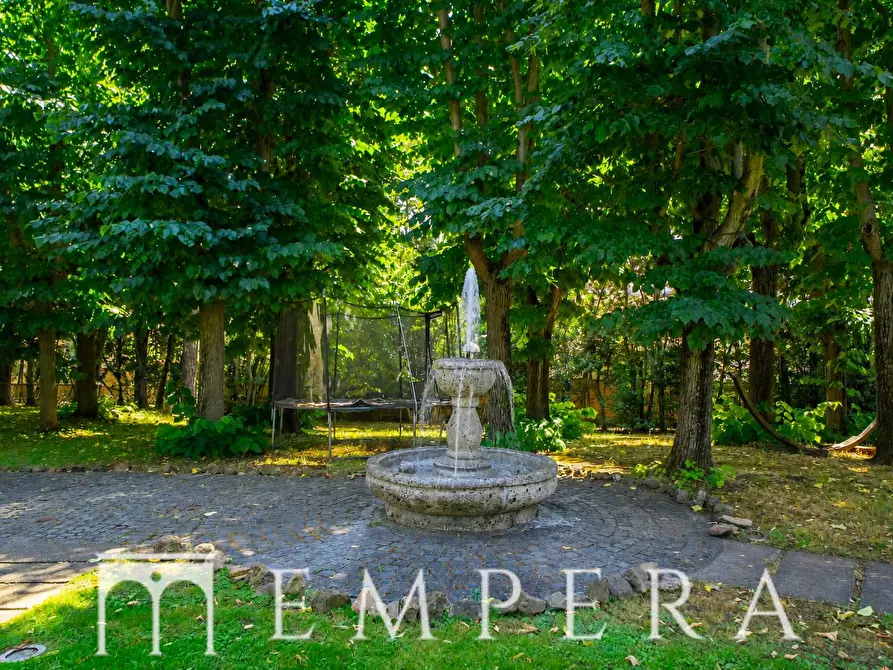 Immagine 29 di Villa in vendita  in Via Appia Antica a Roma