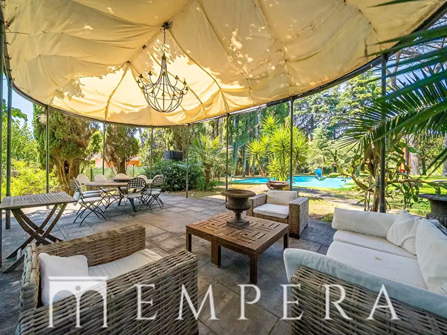 Immagine 38 di Villa in vendita  in Via Appia Antica a Roma