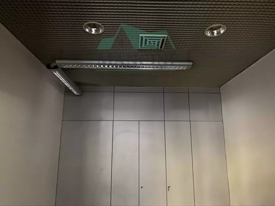 Immagine 4 di Attività commerciale in affitto  in vittoria 33 a Jesi