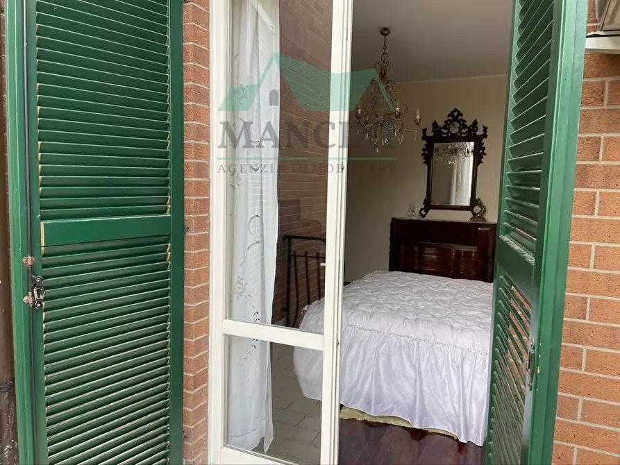 Immagine 11 di Villetta a schiera in vendita  in ALDO MORO 1 a Belvedere Ostrense