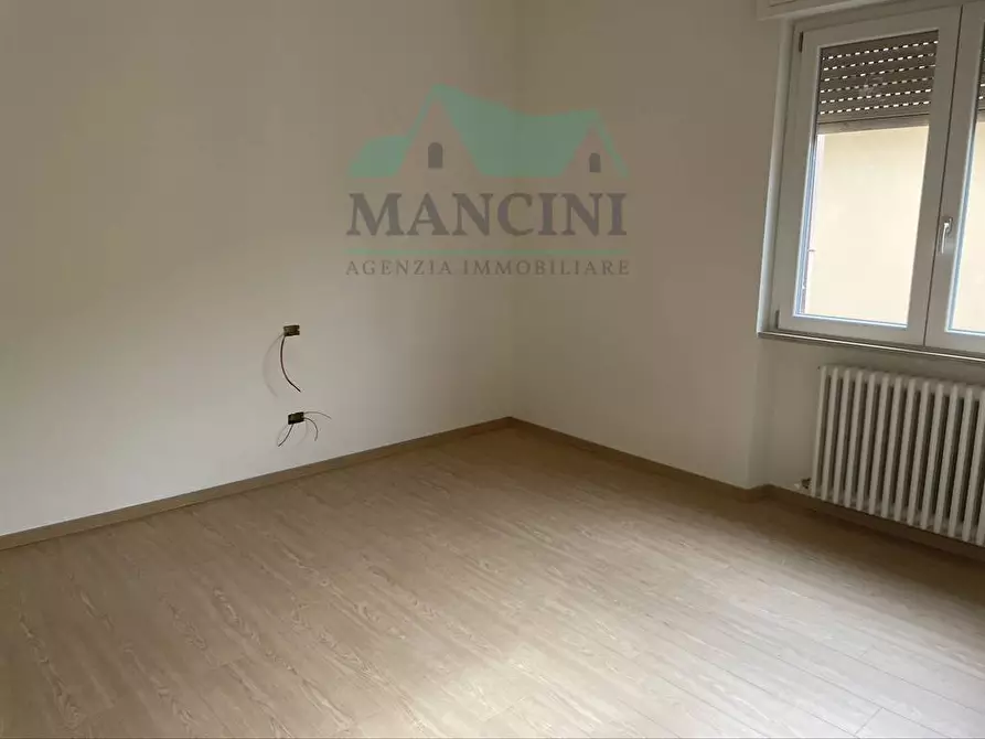 Immagine 5 di Appartamento in affitto  in VIA ROSSINI a Jesi