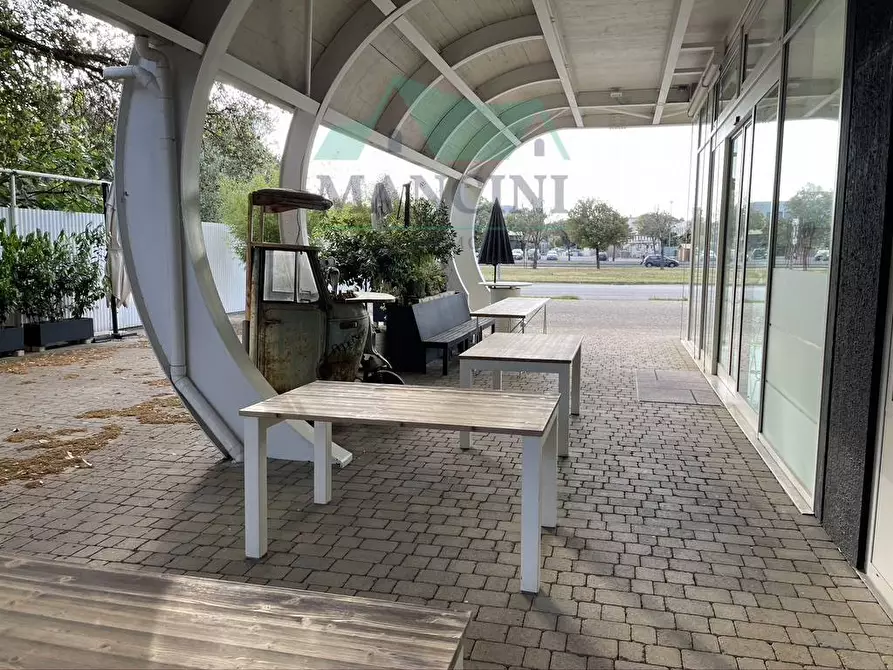 Immagine 4 di Attività commerciale in affitto  in don minzoni 60 a Jesi