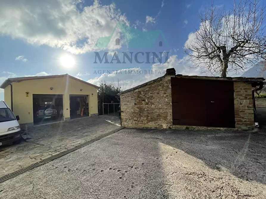 Immagine 115 di Casa indipendente in vendita  in CONTRADA FORCHIUSA 1 a Serra San Quirico