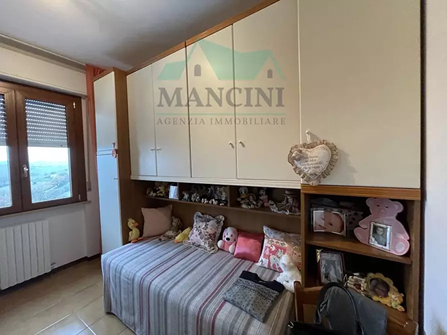 Immagine 10 di Appartamento in vendita  in GOLA ROSSA 2 a Jesi