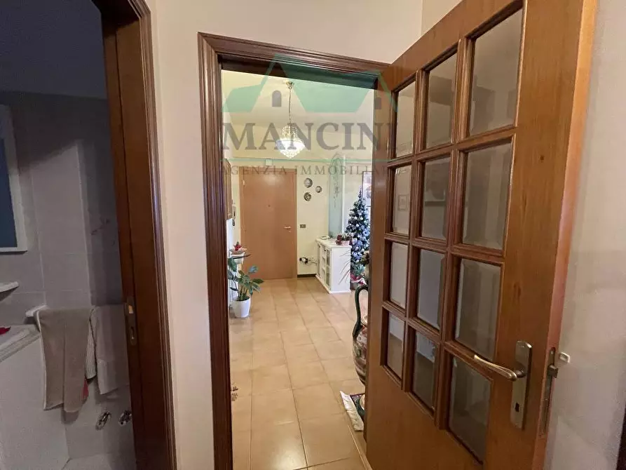 Immagine 11 di Appartamento in vendita  in GOLA ROSSA 2 a Jesi