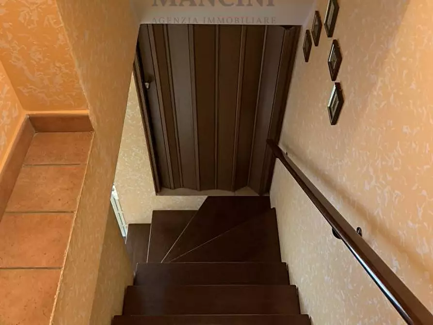 Immagine 5 di Villetta a schiera in vendita  in COLLINA 100 a Belvedere Ostrense