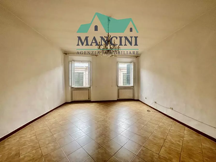 Immagine 9 di Appartamento in vendita  in piazza Duomo 2 a Jesi