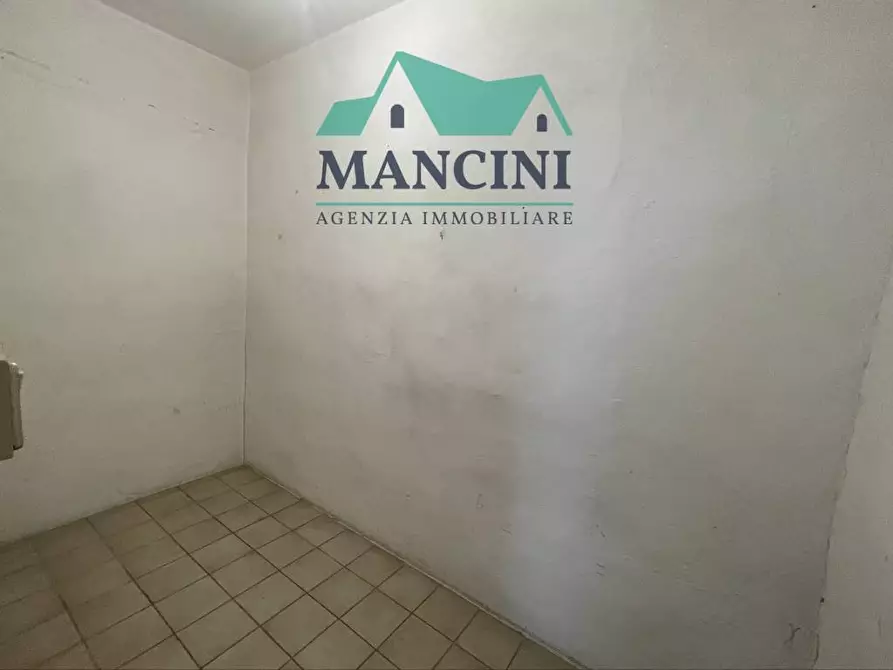 Immagine 10 di Appartamento in vendita  in piazza Duomo 2 a Jesi