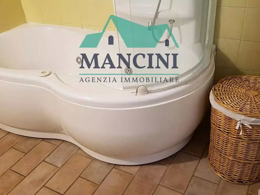 Immagine 12 di Appartamento in vendita  in COSTA DEL MONTIROZZO 39 a Jesi
