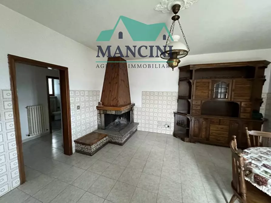 Immagine 9 di Casa indipendente in vendita  in FRAZIONE SAN GIOVANNI PRECIECCHIE a Fabriano