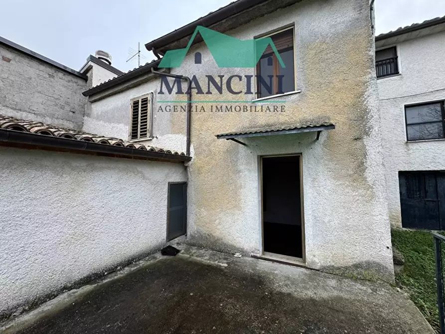 Immagine 4 di Casa indipendente in vendita  in FRAZIONE SAN GIOVANNI PRECIECCHIE a Fabriano