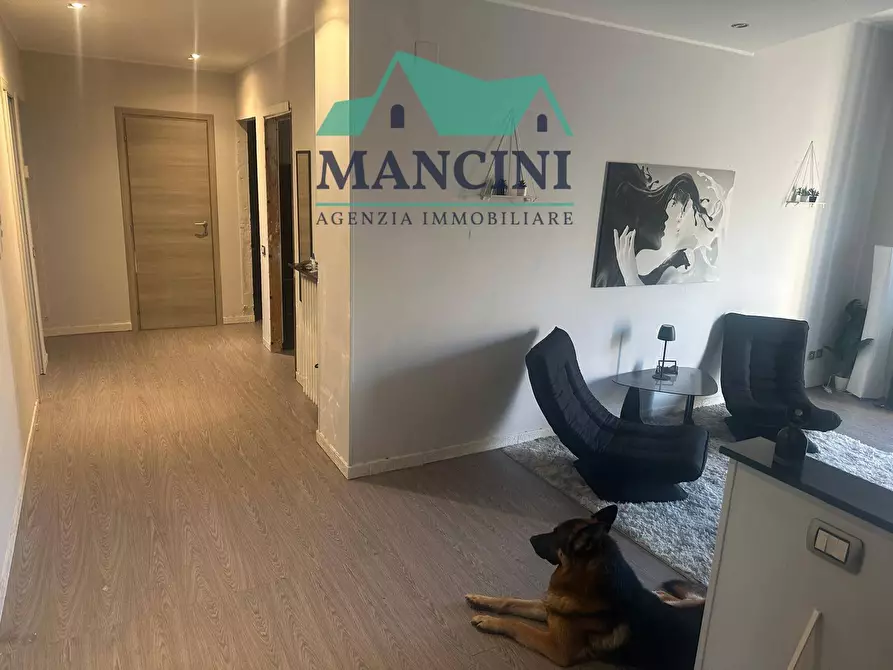 Immagine 4 di Appartamento in vendita  in VIA CROCE a Monte San Vito