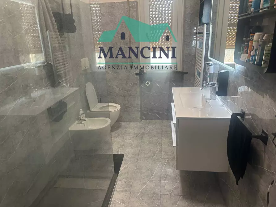 Immagine 28 di Appartamento in vendita  in VIA CROCE a Monte San Vito