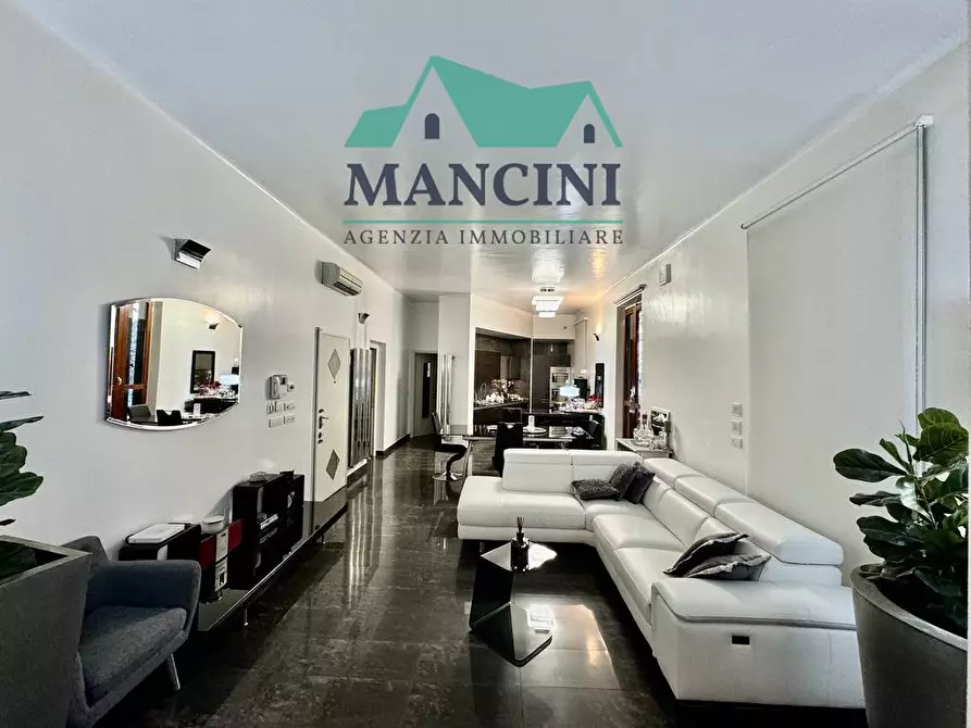 Immagine 1 di Appartamento in vendita  in VIALE TRIESTE a Jesi