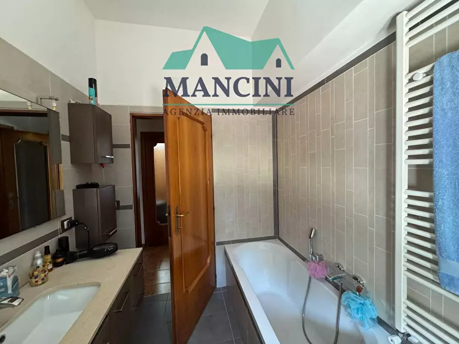 Immagine 13 di Casa indipendente in vendita  in VIA MONTEFIORE 40 a Jesi