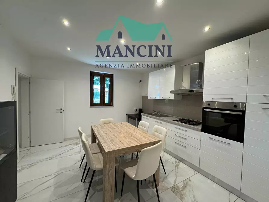 Immagine 1 di Casa indipendente in vendita  in VIA CRISTOFORO COLOMBO a Belvedere Ostrense