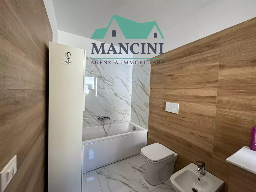 Immagine 9 di Casa indipendente in vendita  in VIA CRISTOFORO COLOMBO a Belvedere Ostrense