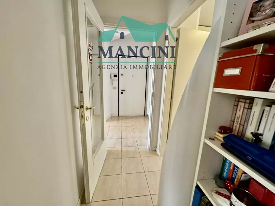 Immagine 15 di Appartamento in vendita  in VIA LAVATOIO a Jesi