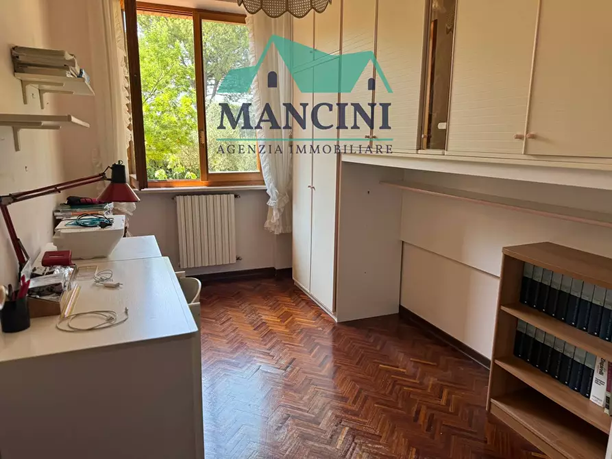 Immagine 9 di Casa indipendente in affitto  in COLLE PARADISO a Jesi