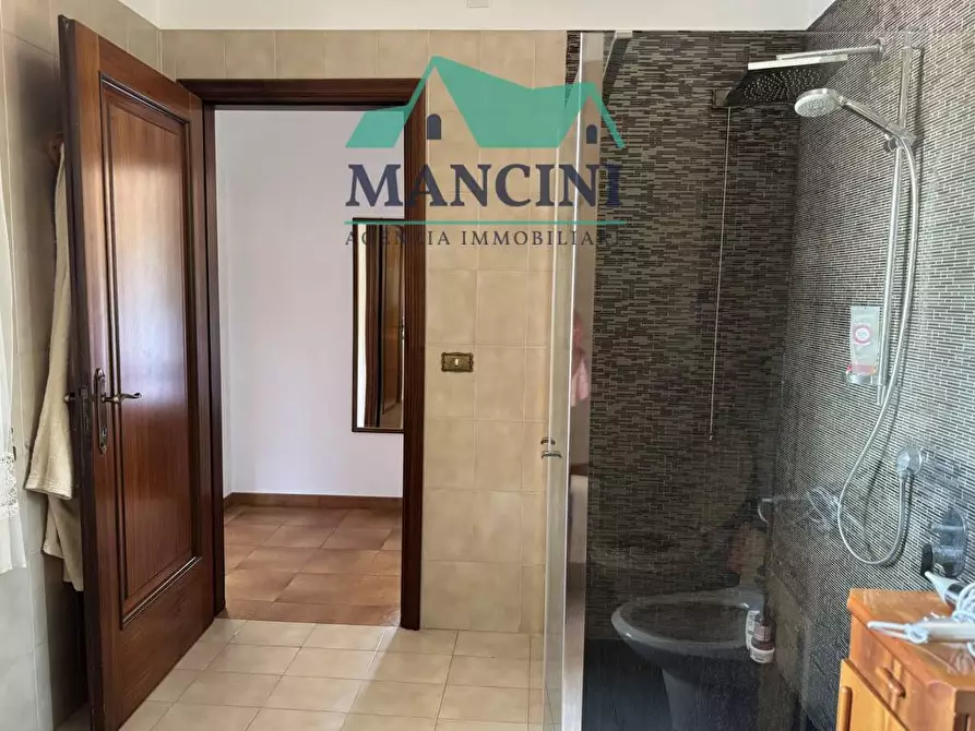 Immagine 15 di Casa indipendente in affitto  in COLLE PARADISO a Jesi