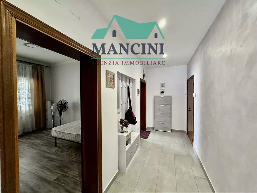 Immagine 5 di Appartamento in vendita  in verziere a Jesi