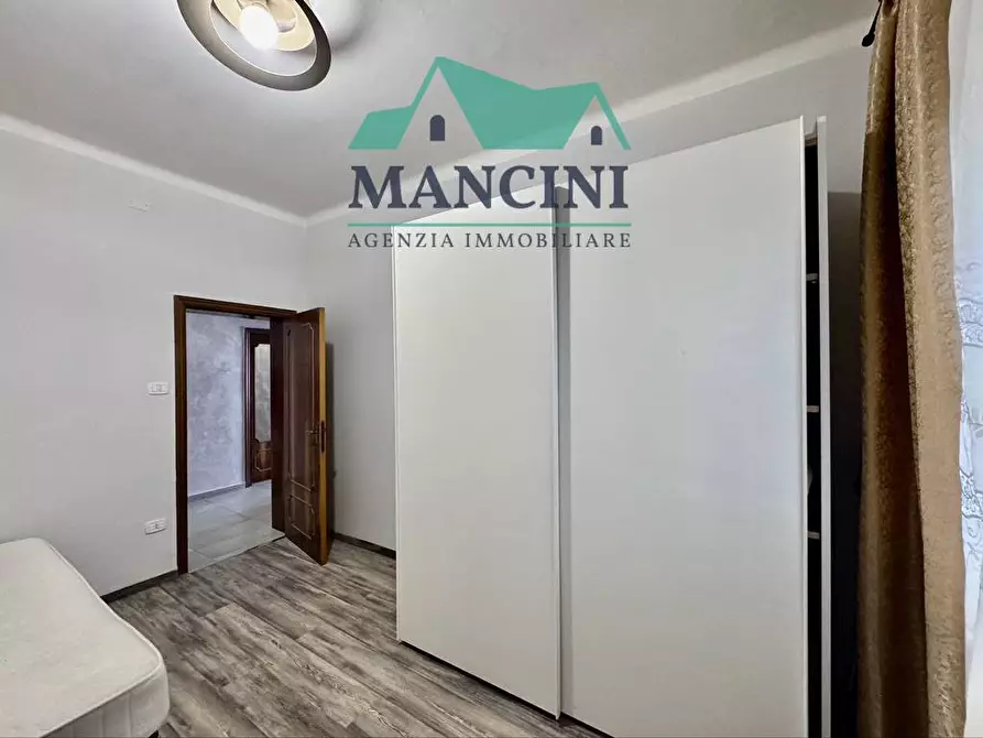 Immagine 10 di Appartamento in vendita  in verziere a Jesi