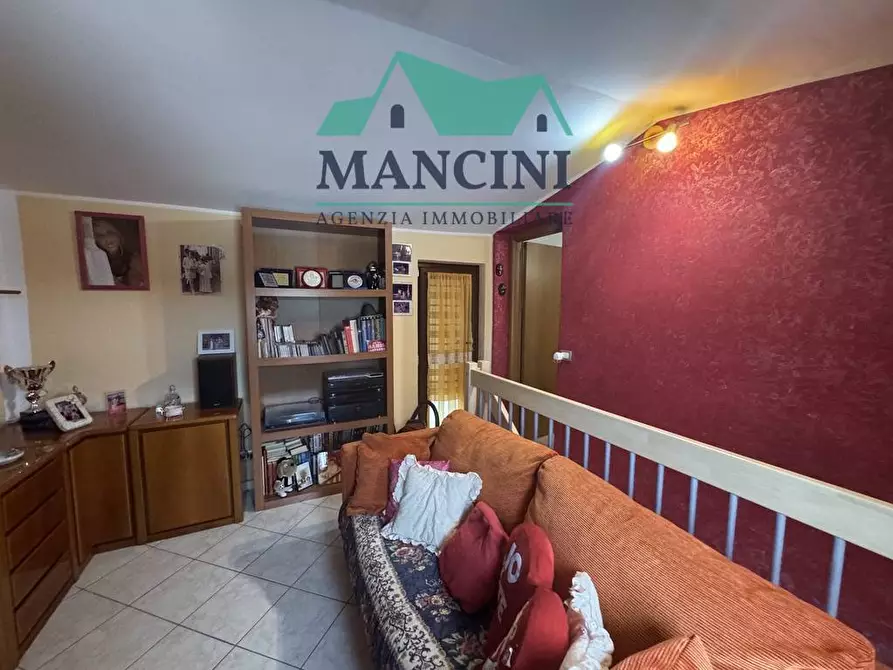 Immagine 11 di Casa indipendente in vendita  in Santa lucia a Monte San Vito