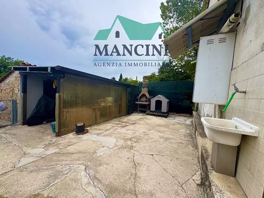 Immagine 36 di Casa indipendente in vendita  in Santa lucia a Monte San Vito