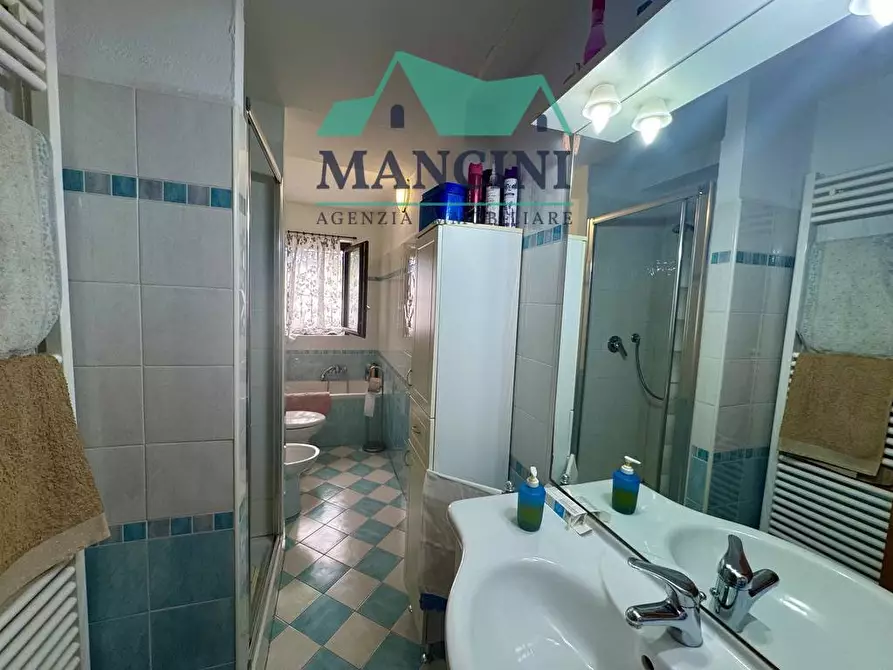 Immagine 22 di Casa indipendente in vendita  in Santa lucia a Monte San Vito