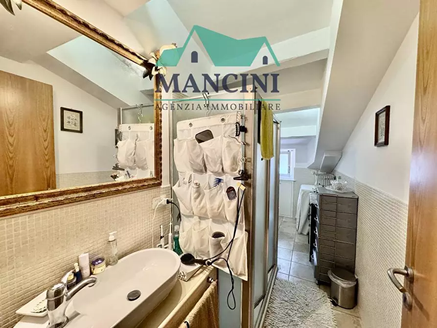 Immagine 15 di Appartamento in vendita  in VIA OREFICI a Jesi